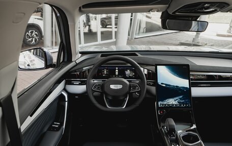 Geely Atlas, 2025 год, 3 878 900 рублей, 17 фотография