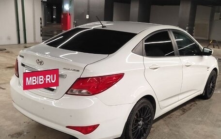 Hyundai Solaris II рестайлинг, 2015 год, 1 200 000 рублей, 3 фотография