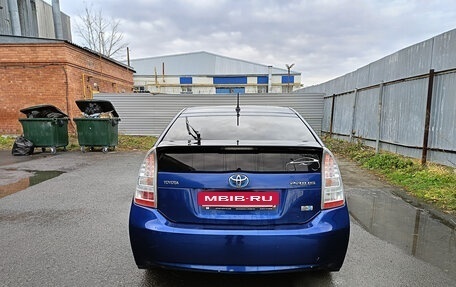 Toyota Prius, 2009 год, 985 000 рублей, 5 фотография
