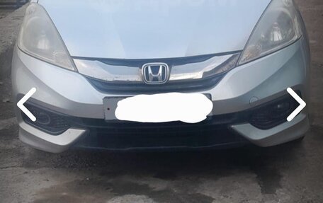 Honda Fit Shuttle I рестайлинг, 2014 год, 1 000 000 рублей, 3 фотография