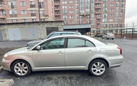Toyota Avensis III рестайлинг, 2007 год, 550 000 рублей, 2 фотография