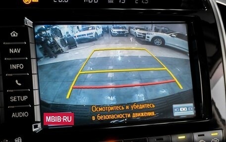 Toyota Land Cruiser 200, 2013 год, 4 240 000 рублей, 17 фотография