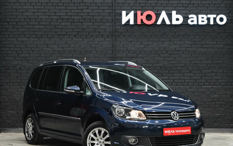 Volkswagen Touran III, 2011 год, 1 300 000 рублей, 3 фотография