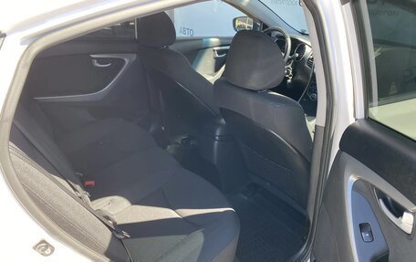 Hyundai Elantra V, 2014 год, 1 300 000 рублей, 12 фотография