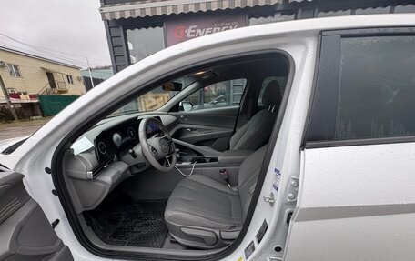 Hyundai Elantra, 2021 год, 1 945 000 рублей, 10 фотография