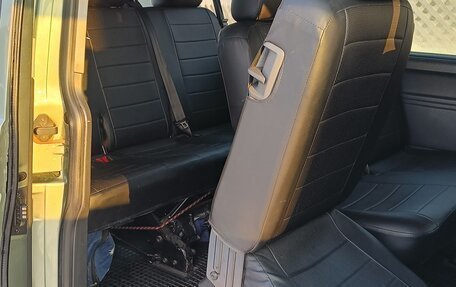 Volkswagen Caravelle T5, 2011 год, 2 190 000 рублей, 12 фотография