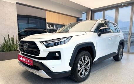 Toyota RAV4, 2025 год, 4 499 000 рублей, 3 фотография