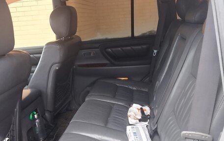 Toyota Land Cruiser 100 рестайлинг 2, 1999 год, 1 500 000 рублей, 7 фотография