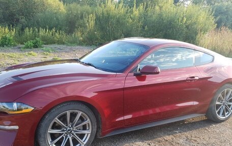 Ford Mustang VI рестайлинг, 2019 год, 2 840 000 рублей, 3 фотография