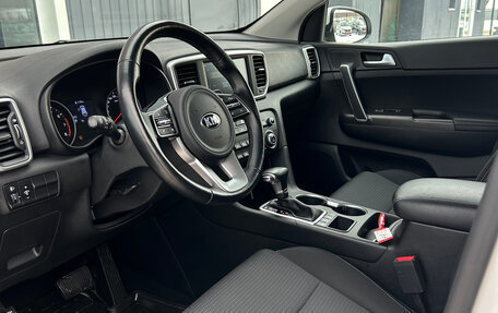 KIA Sportage IV рестайлинг, 2020 год, 2 850 000 рублей, 9 фотография