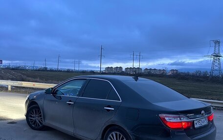 Toyota Camry, 2018 год, 2 350 000 рублей, 2 фотография