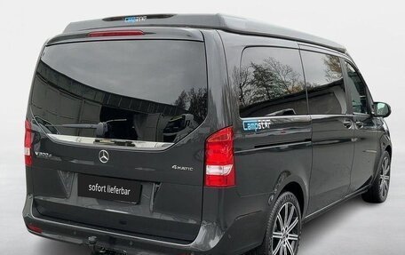 Mercedes-Benz V-Класс, 2022 год, 9 990 000 рублей, 4 фотография