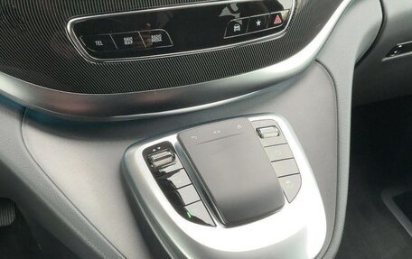 Mercedes-Benz V-Класс, 2022 год, 9 990 000 рублей, 17 фотография