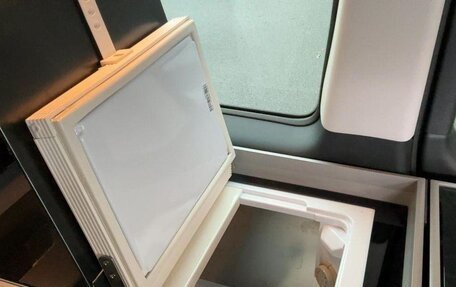 Mercedes-Benz V-Класс, 2022 год, 9 990 000 рублей, 26 фотография