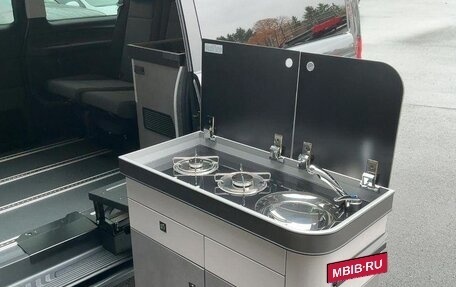 Mercedes-Benz V-Класс, 2022 год, 9 990 000 рублей, 13 фотография