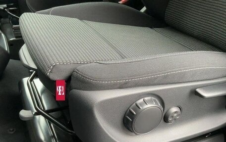 Mercedes-Benz V-Класс, 2022 год, 9 990 000 рублей, 20 фотография