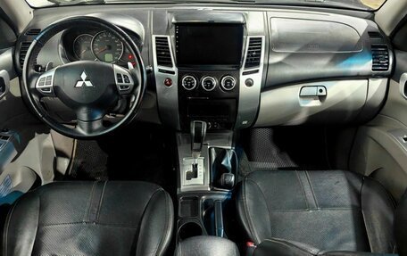 Mitsubishi Pajero Sport II рестайлинг, 2011 год, 1 450 000 рублей, 11 фотография