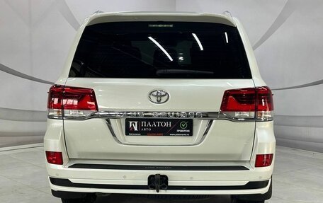 Toyota Land Cruiser 200, 2021 год, 8 500 000 рублей, 6 фотография