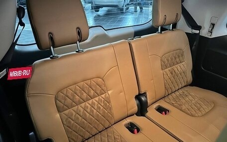 Toyota Land Cruiser 200, 2021 год, 8 500 000 рублей, 19 фотография