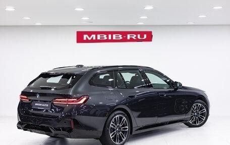 BMW 5 серия, 2024 год, 8 990 000 рублей, 6 фотография