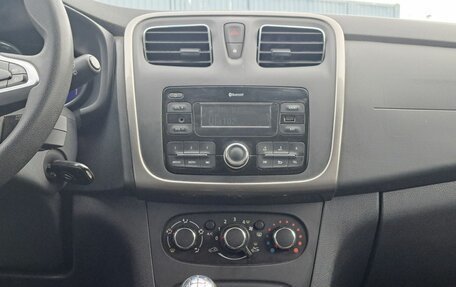 Renault Sandero II рестайлинг, 2018 год, 1 097 000 рублей, 18 фотография