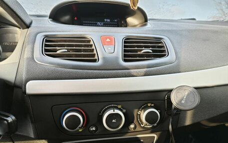 Renault Fluence I, 2011 год, 550 000 рублей, 9 фотография