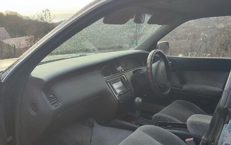 Toyota Crown, 1993 год, 300 000 рублей, 3 фотография