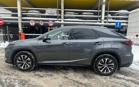 Lexus RX IV рестайлинг, 2020 год, 5 500 000 рублей, 6 фотография