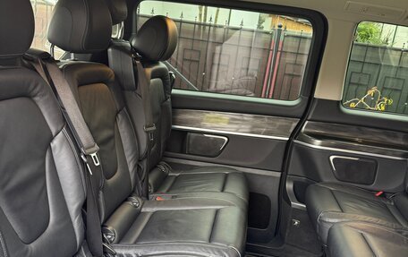 Mercedes-Benz V-Класс, 2021 год, 6 700 000 рублей, 24 фотография