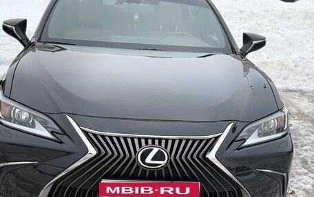Lexus ES VII, 2021 год, 3 650 000 рублей, 1 фотография