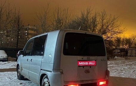 Honda Mobilio Spike I рестайлинг, 2002 год, 270 000 рублей, 4 фотография