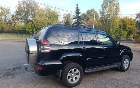 Toyota Land Cruiser Prado 120 рестайлинг, 2004 год, 1 750 000 рублей, 4 фотография