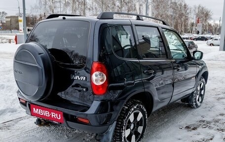 Chevrolet Niva I рестайлинг, 2017 год, 721 000 рублей, 5 фотография