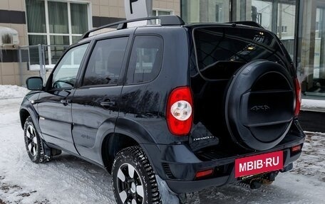 Chevrolet Niva I рестайлинг, 2017 год, 721 000 рублей, 3 фотография