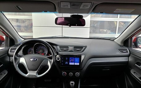 KIA Rio III рестайлинг, 2015 год, 939 200 рублей, 8 фотография
