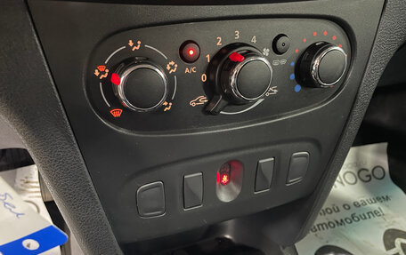 Renault Logan II, 2021 год, 940 000 рублей, 15 фотография