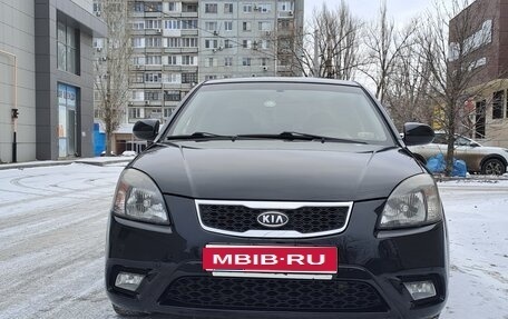KIA Rio II, 2011 год, 675 000 рублей, 1 фотография
