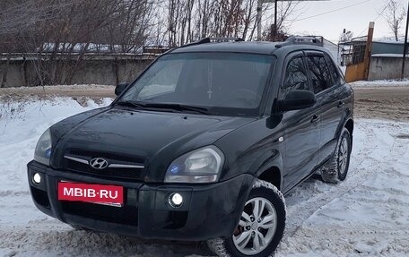 Hyundai Tucson III, 2008 год, 910 000 рублей, 1 фотография