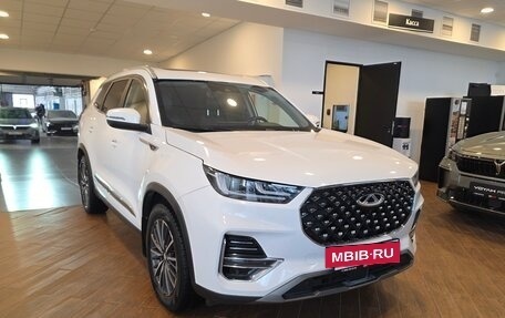 Chery Tiggo 8 Pro, 2022 год, 1 990 000 рублей, 5 фотография