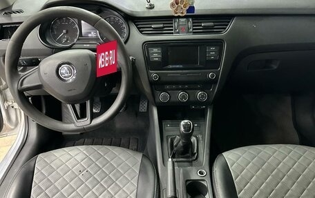 Skoda Octavia, 2017 год, 1 250 000 рублей, 8 фотография