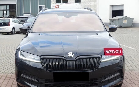 Skoda Superb III рестайлинг, 2023 год, 4 490 000 рублей, 3 фотография