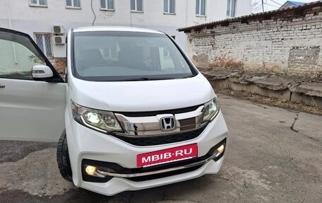 Honda Stepwgn IV, 2015 год, 1 723 560 рублей, 4 фотография