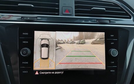 Volkswagen Tiguan II, 2021 год, 3 650 000 рублей, 21 фотография