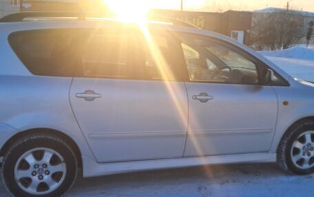 Toyota Ipsum II, 2002 год, 750 000 рублей, 4 фотография