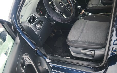 Volkswagen Polo VI (EU Market), 2015 год, 1 300 000 рублей, 8 фотография