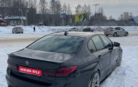 BMW 5 серия, 2019 год, 5 900 000 рублей, 5 фотография