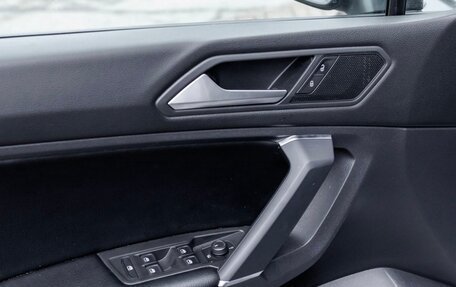 Volkswagen Tiguan II, 2020 год, 2 500 000 рублей, 7 фотография