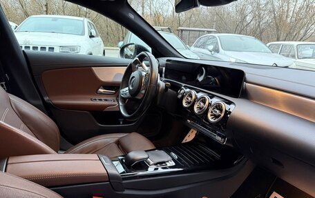 Mercedes-Benz CLA, 2019 год, 2 550 000 рублей, 6 фотография