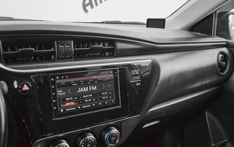 Toyota Corolla, 2018 год, 1 860 000 рублей, 13 фотография