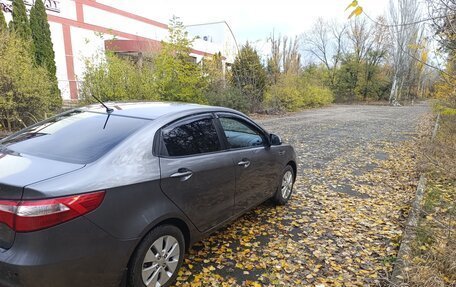 KIA Rio III рестайлинг, 2013 год, 850 000 рублей, 5 фотография